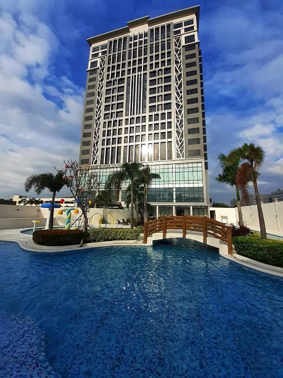 The Excelsior Hotel in Las Piñas City